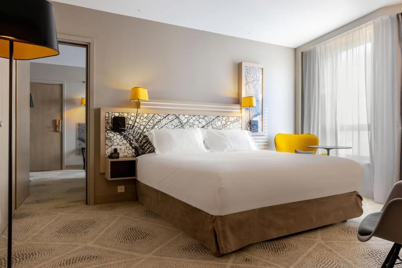 Hilton Garden La فندق