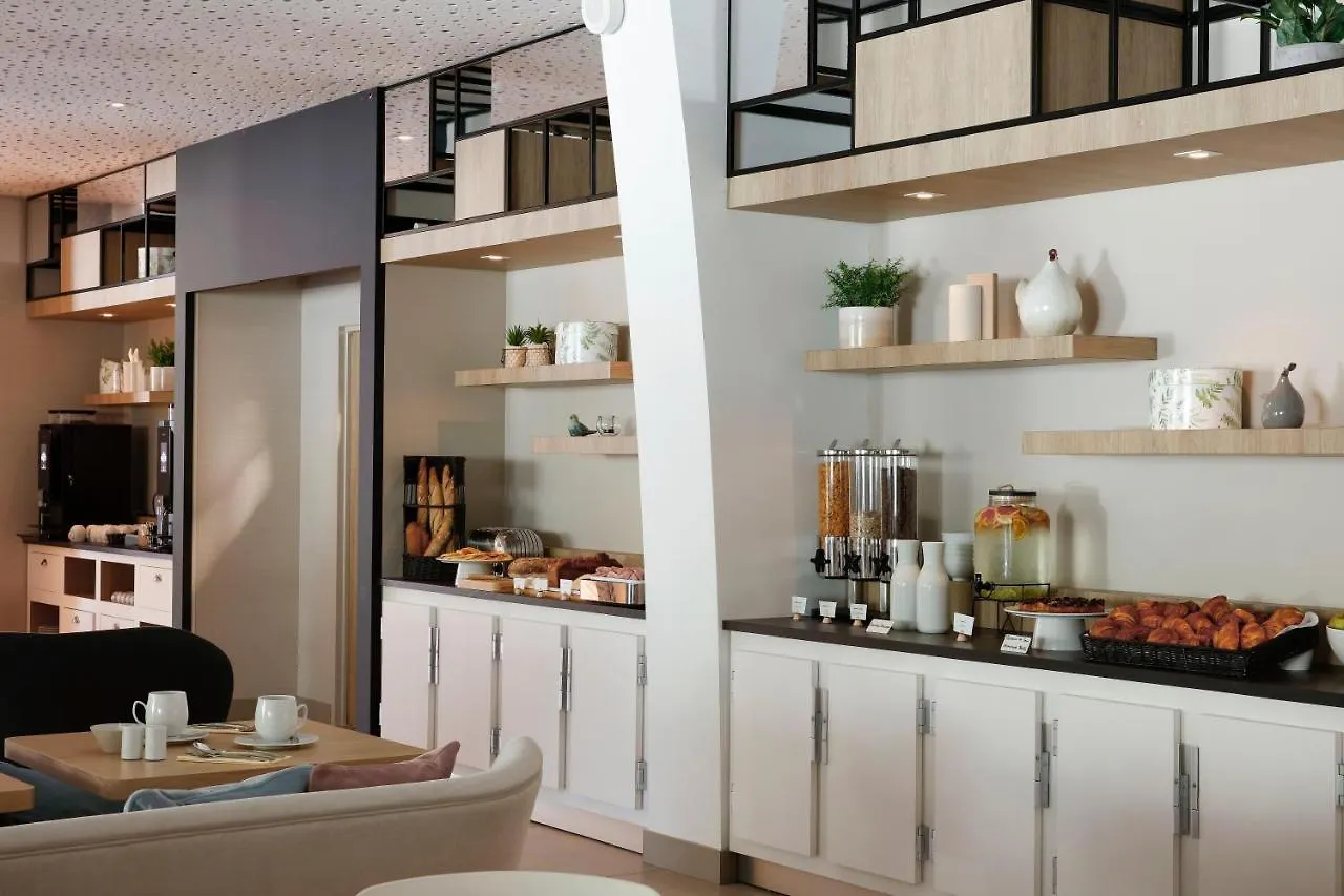 Hilton Garden La Hotel 4*